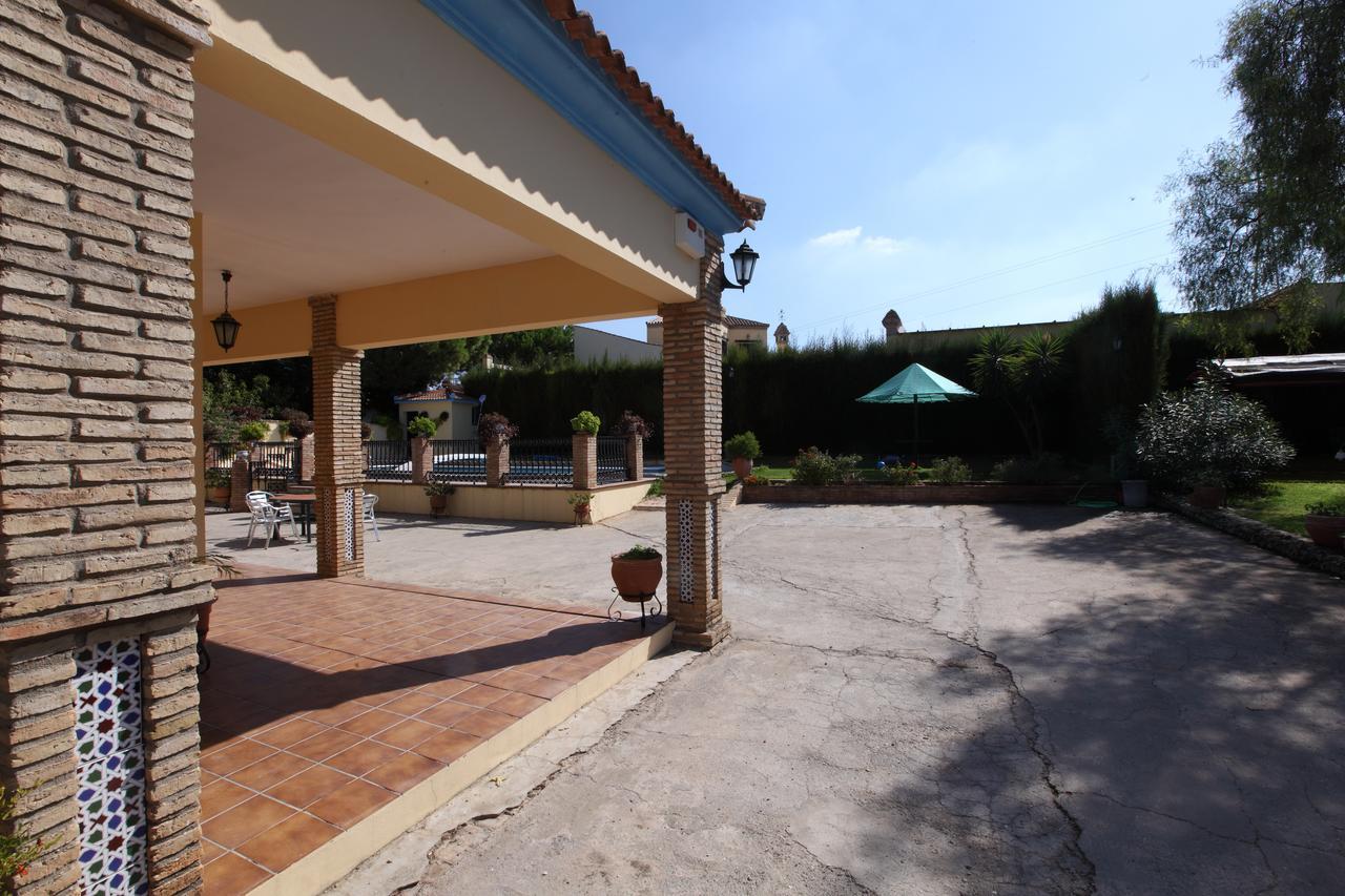 Chalet San Jose Sevilla Bagian luar foto